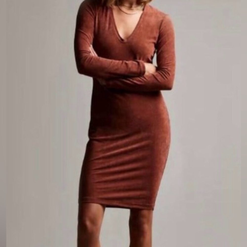 James Perse Soft V-Neck Stretch dress